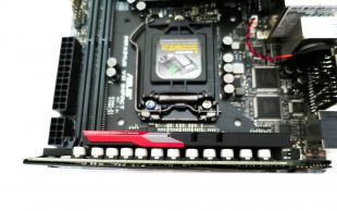 ASUS-Maximus-VIII-Impact-16