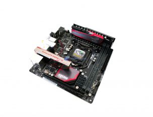 ASUS-Maximus-VIII-Impact-9